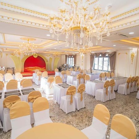 New Palace Hotel Куангнгай Екстер'єр фото