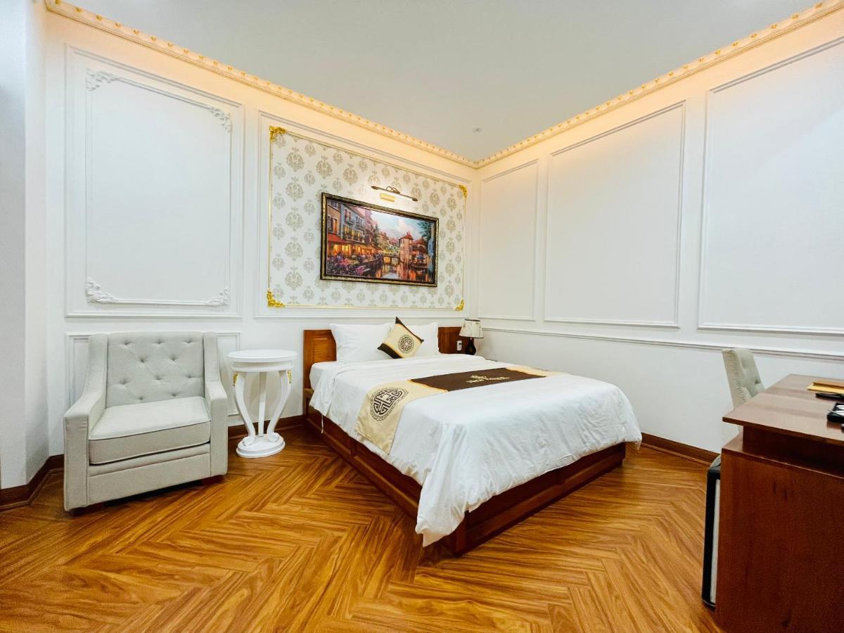 New Palace Hotel Куангнгай Екстер'єр фото